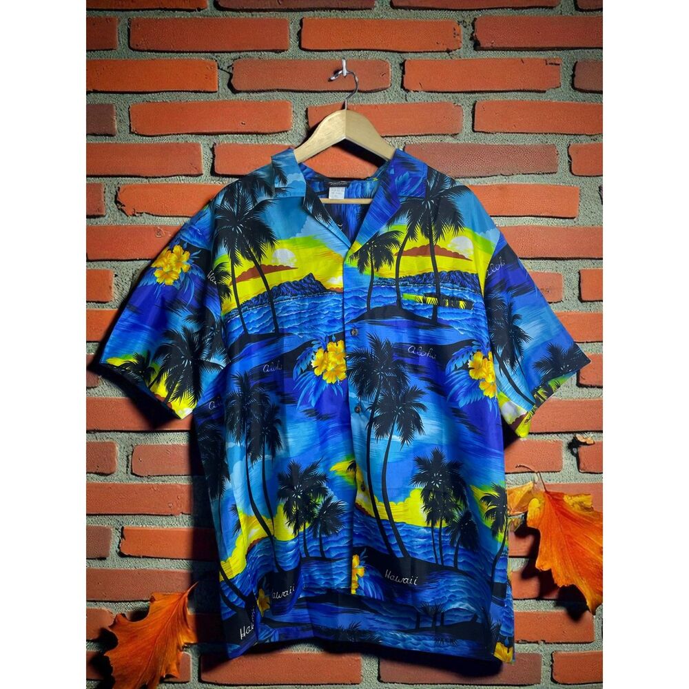 Hawaiian AOP Vintage Button Down - Size XL